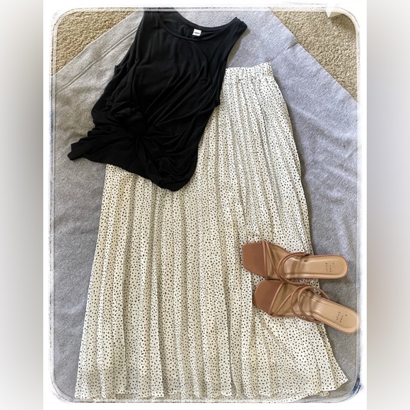 a new day Dresses & Skirts - Large White Pleated Maxi Skirt with polka dots from A New Day (NWOT!)